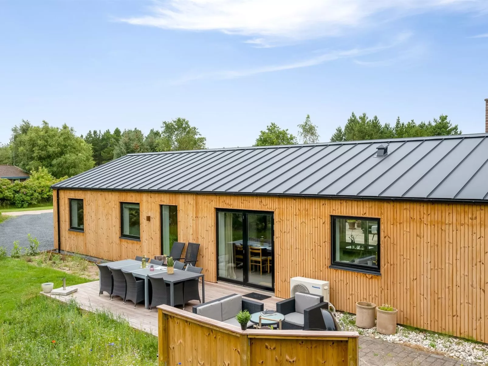 "Gunny" - 500m to the fjord-Buiten