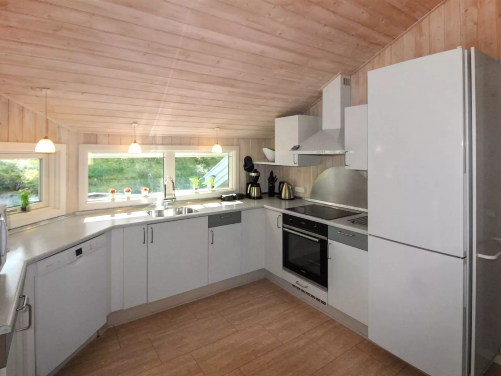 "Sylvia" - 900m from the sea-Binnen