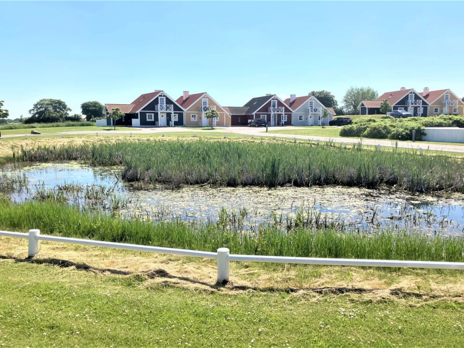 "Arwin" - 250m from the sea-Buiten