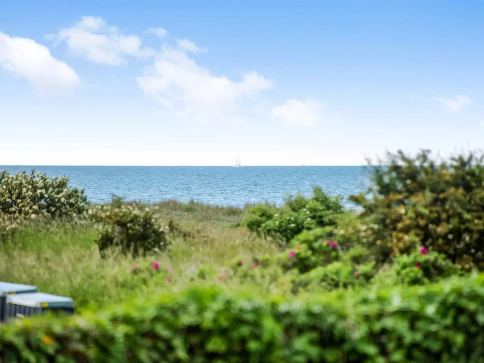 "Emin" - 100m from the sea-Buiten