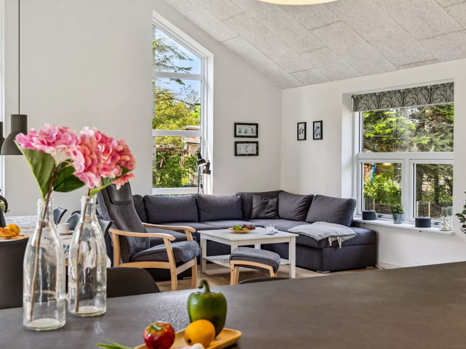 "Oiva" - 450m from the sea-Binnen