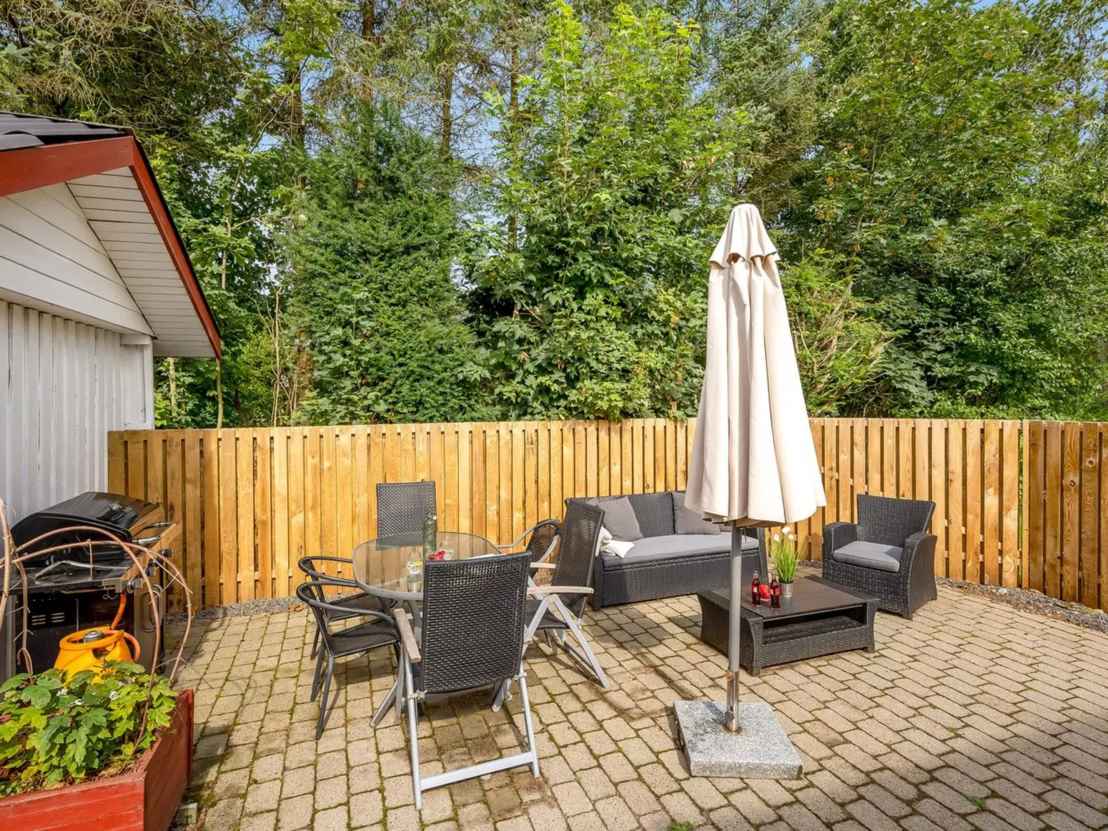 "Dorthe" - 300m to the fjord-Buiten