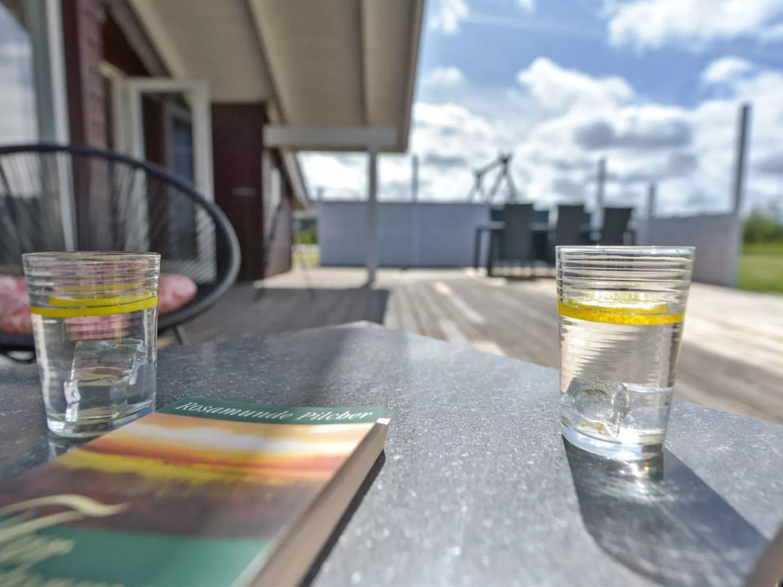 "Claudius" - 1.3km to the fjord-Buiten