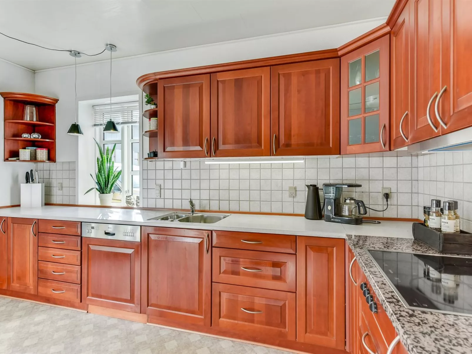 "Reeta" - 32km from the sea-Binnen