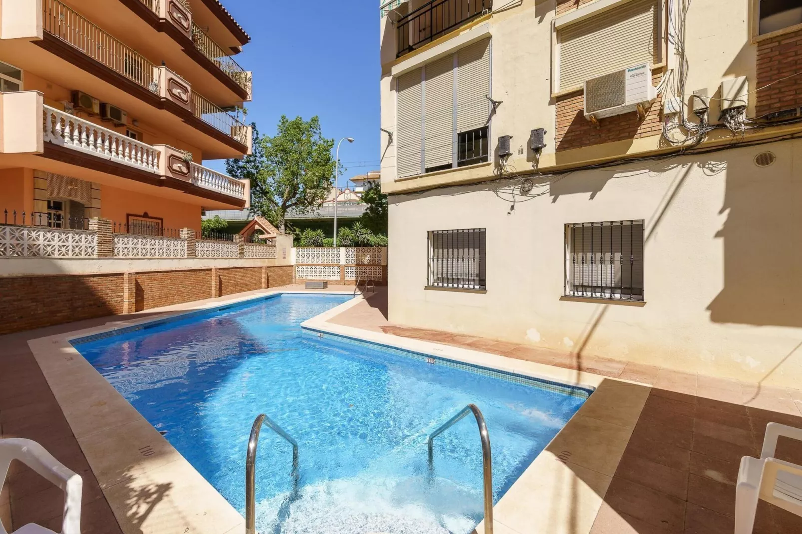 CT 178 - Versalles City Apartment - Fuengirola-Buitenkant zomer