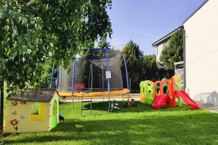 Domki wakacyjne Przewloka-Tuinen zomer