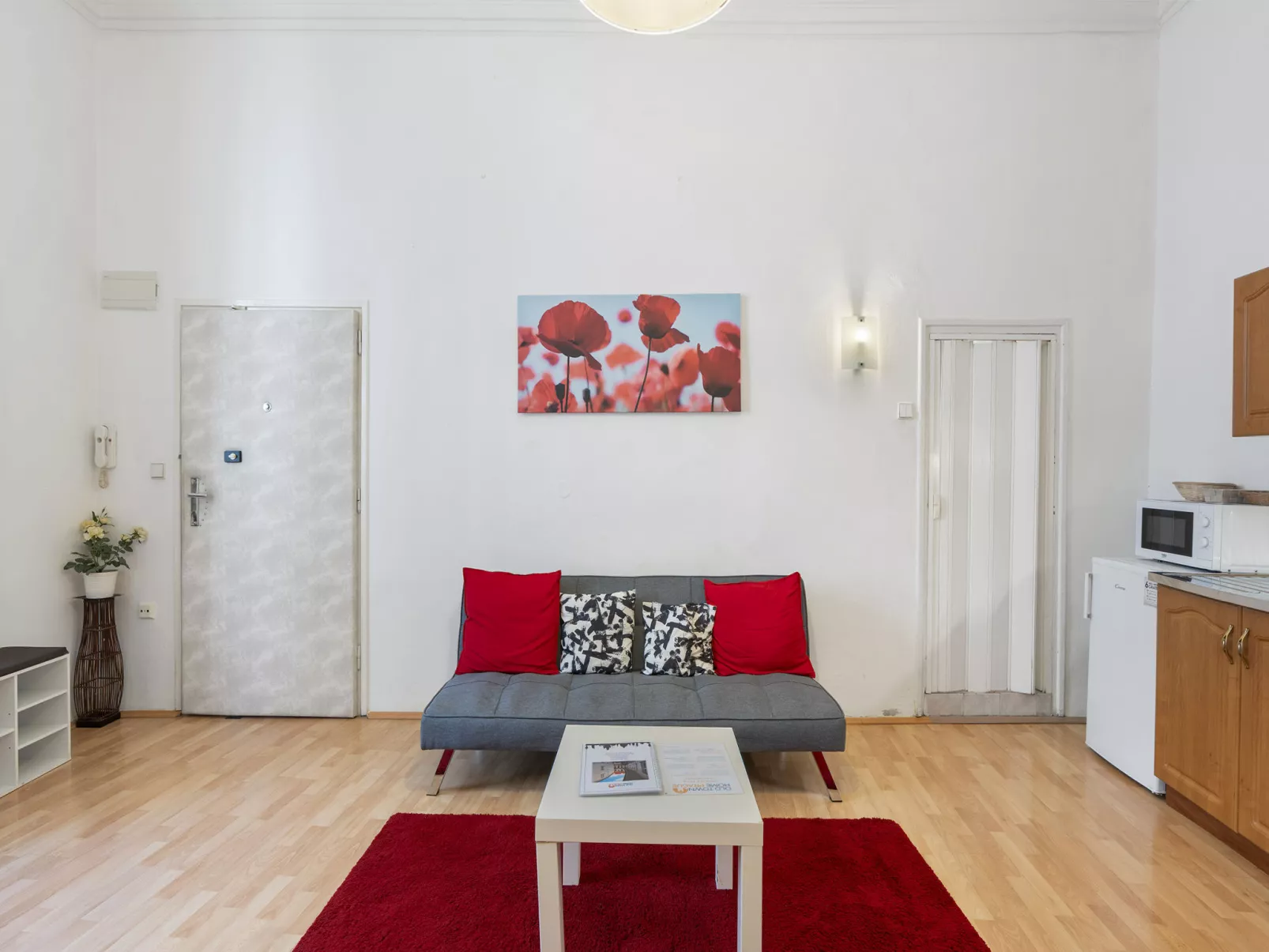 Old Town home-Binnen