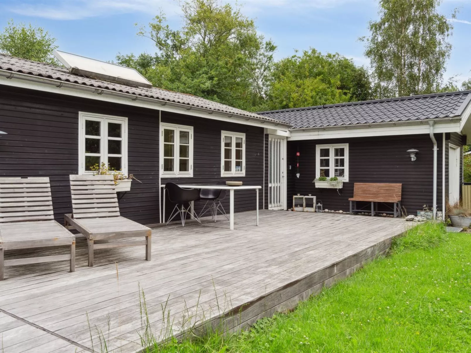 "Gunlög" - 1.3km from the sea-Buiten