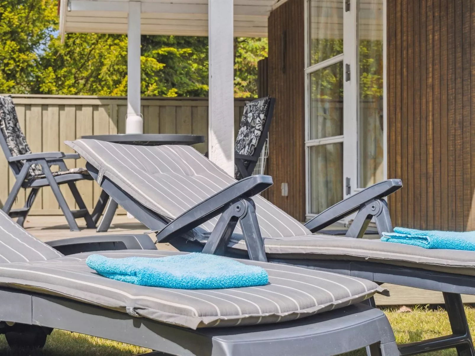 "Eini" - 500m from the sea-Buiten