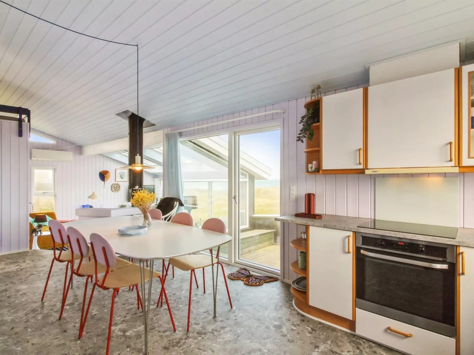 "Joske" - 50m from the sea-Binnen