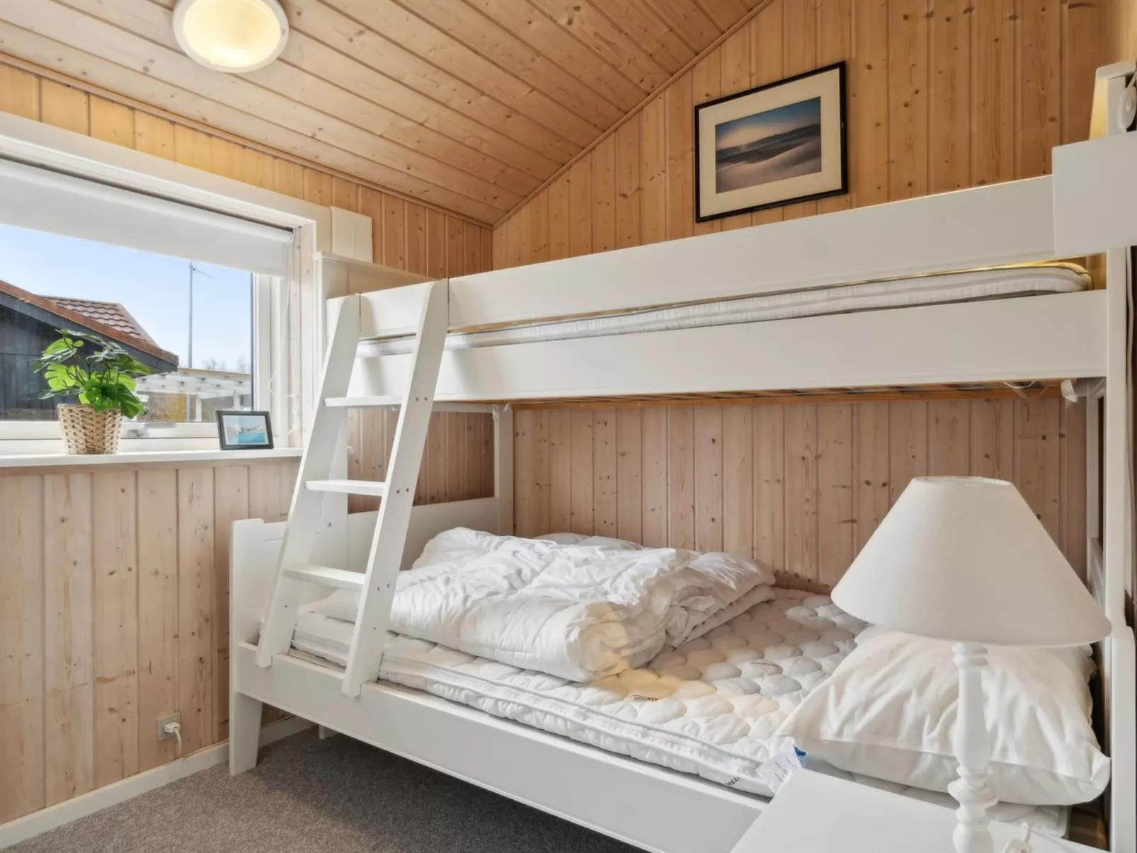 "Yvette" - 150m from the sea-Binnen