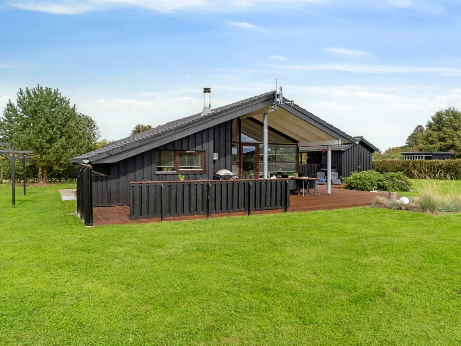 "Evald" - 400m from the sea-Buiten