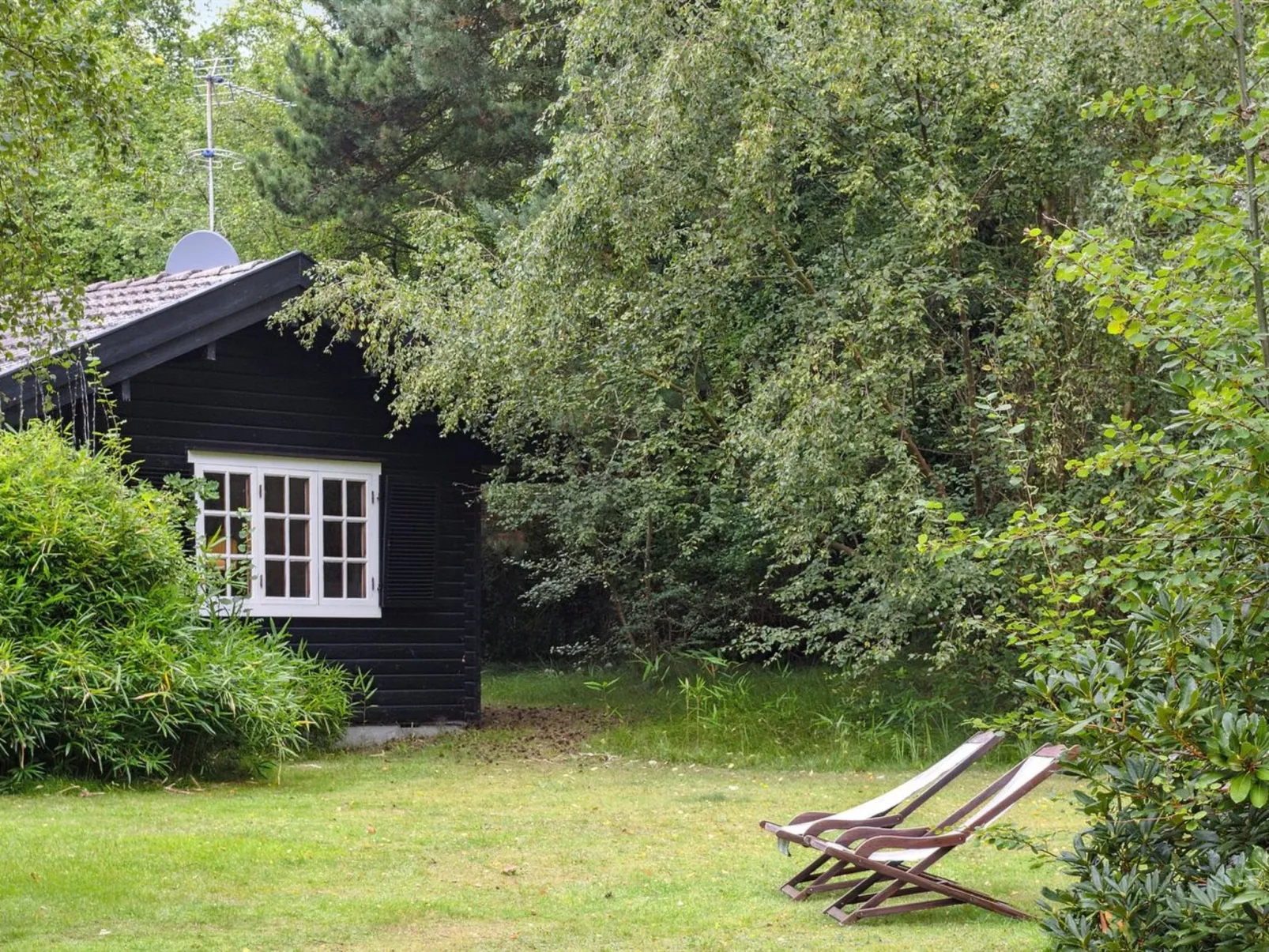 "Neela" - 300m from the sea-Buiten