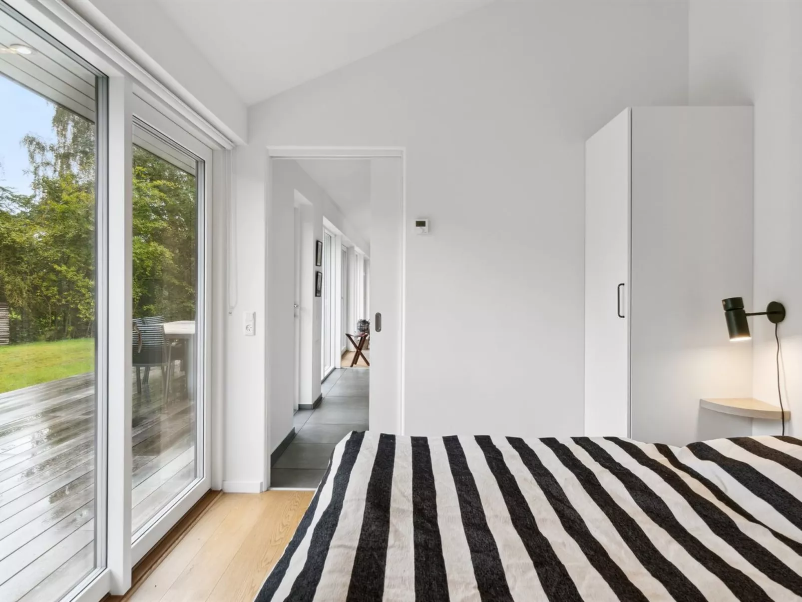 "Tessa" - 1.6km from the sea-Binnen