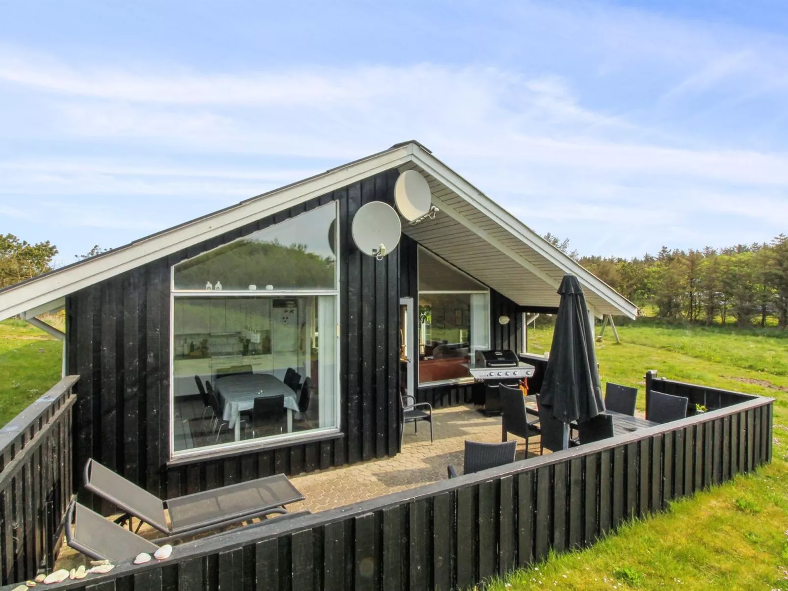 "Aike" - 400m from the sea-Buiten