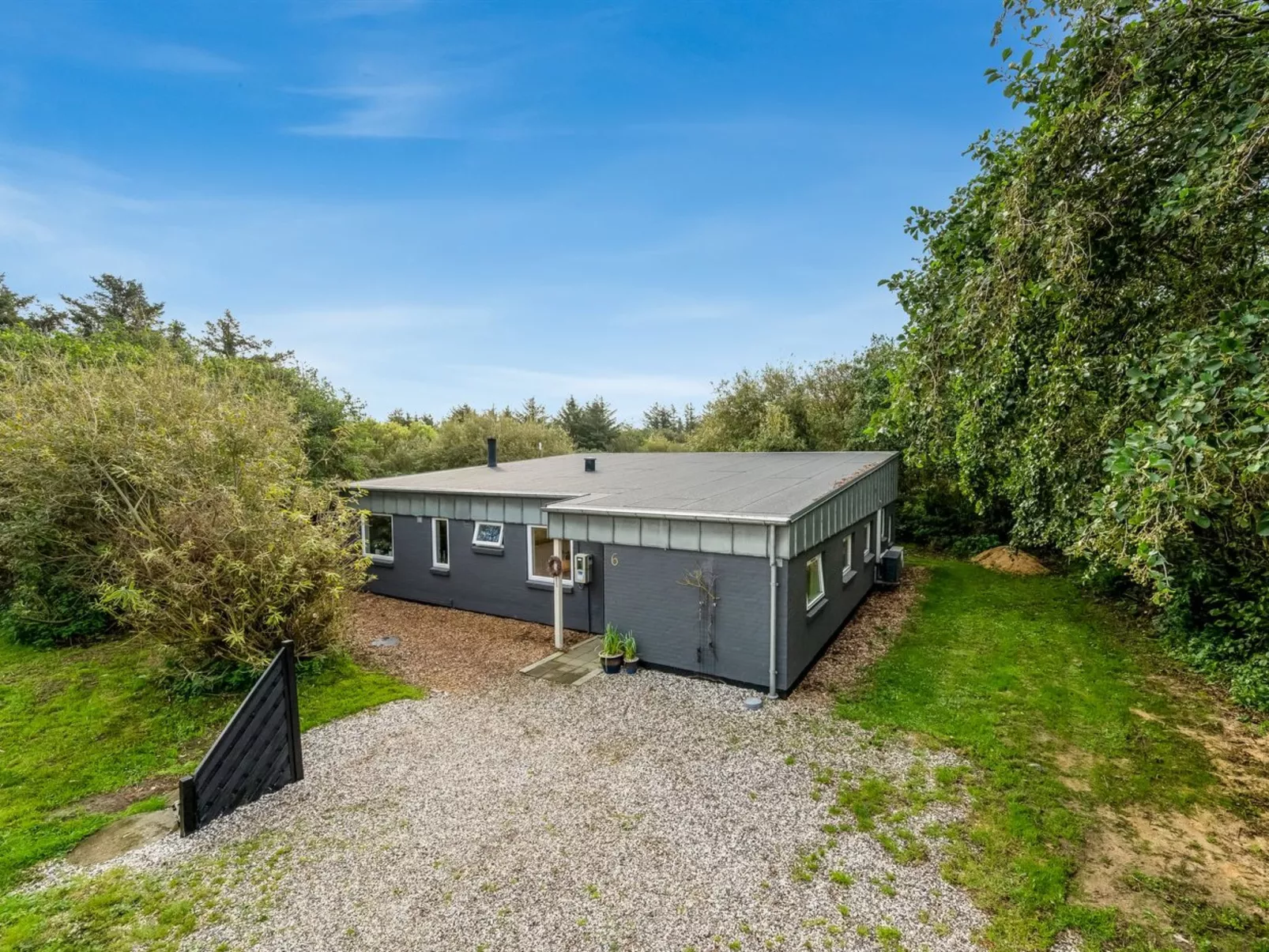 "Jerrit" - 1.4km from the sea-Buiten