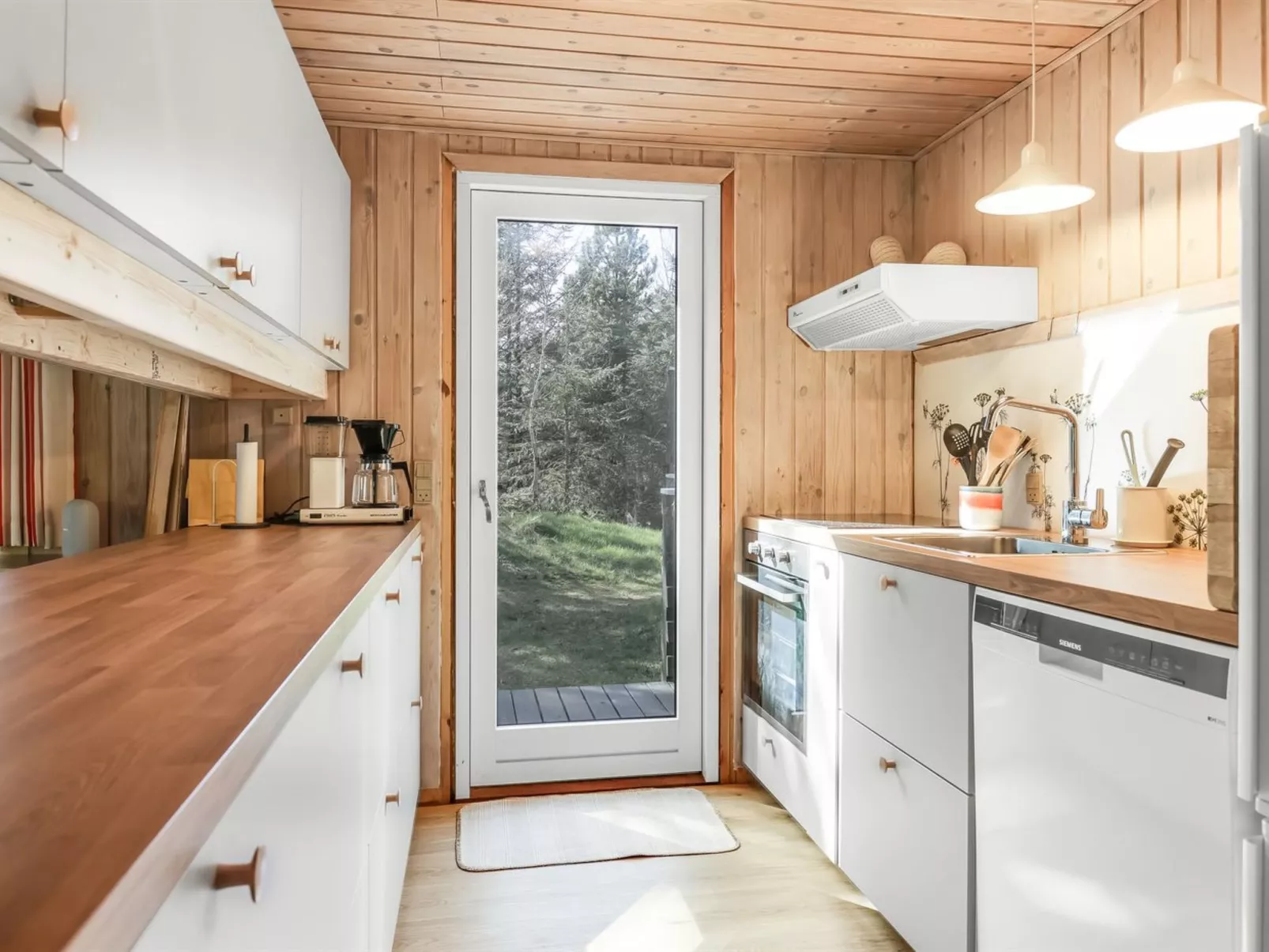 "Eriksine" - 1.9km from the sea-Binnen