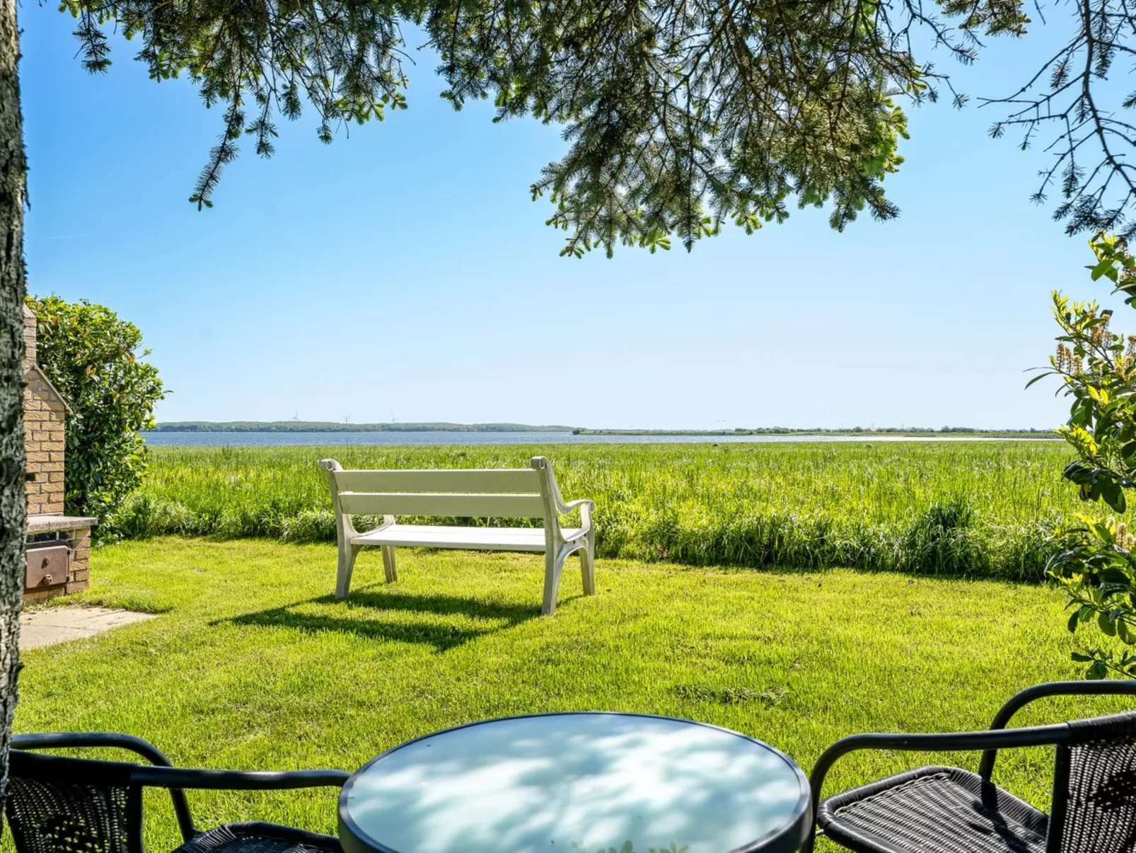 "Maleen" - 150m to the fjord-Buiten