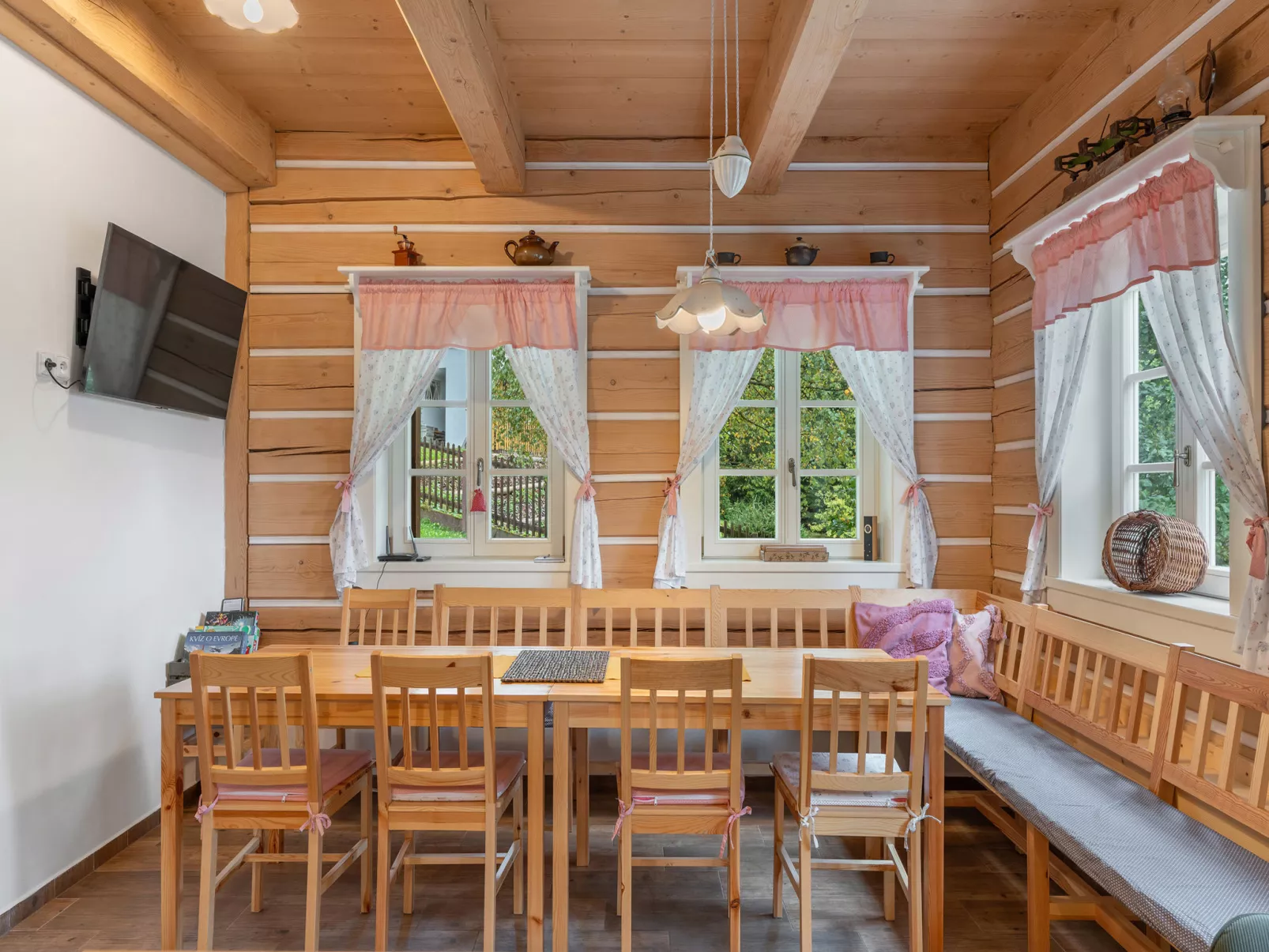 Roubenka Maleč-Binnen