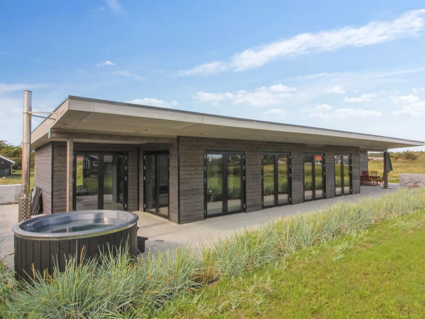 "Lima" - 200m from the sea-Buiten