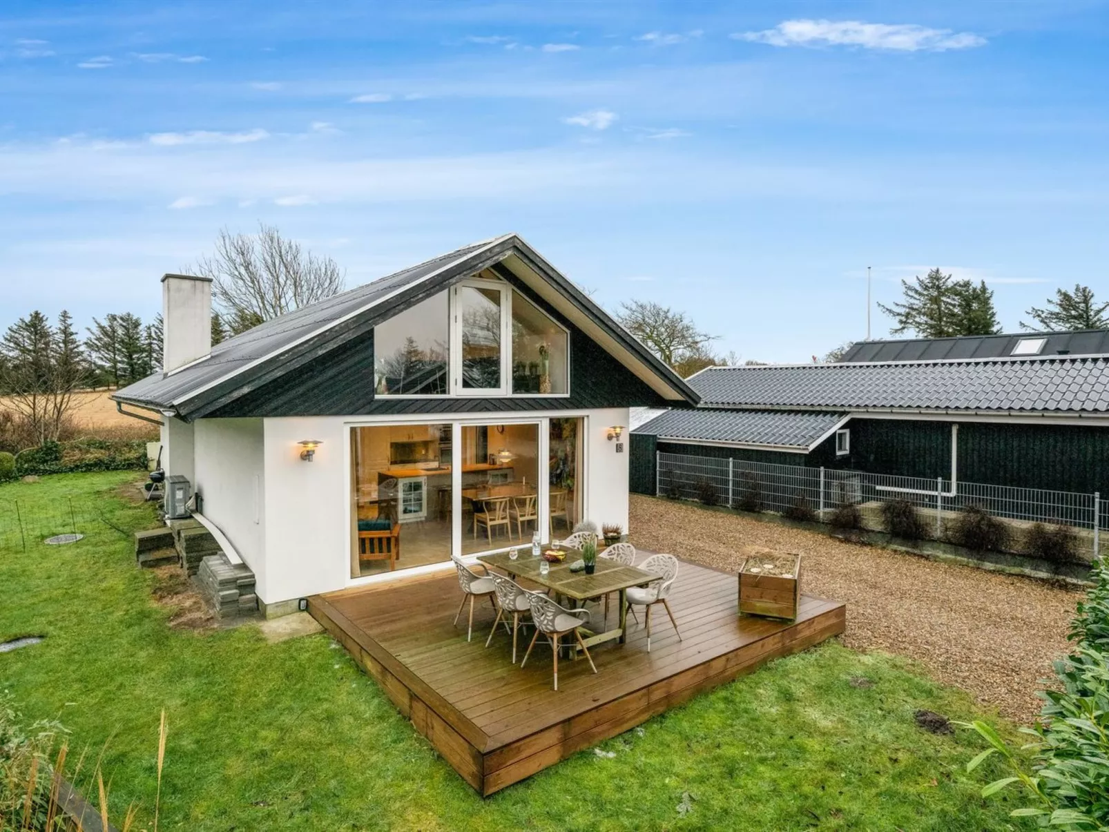 "Elisabetha" - 100m from the sea-Buiten