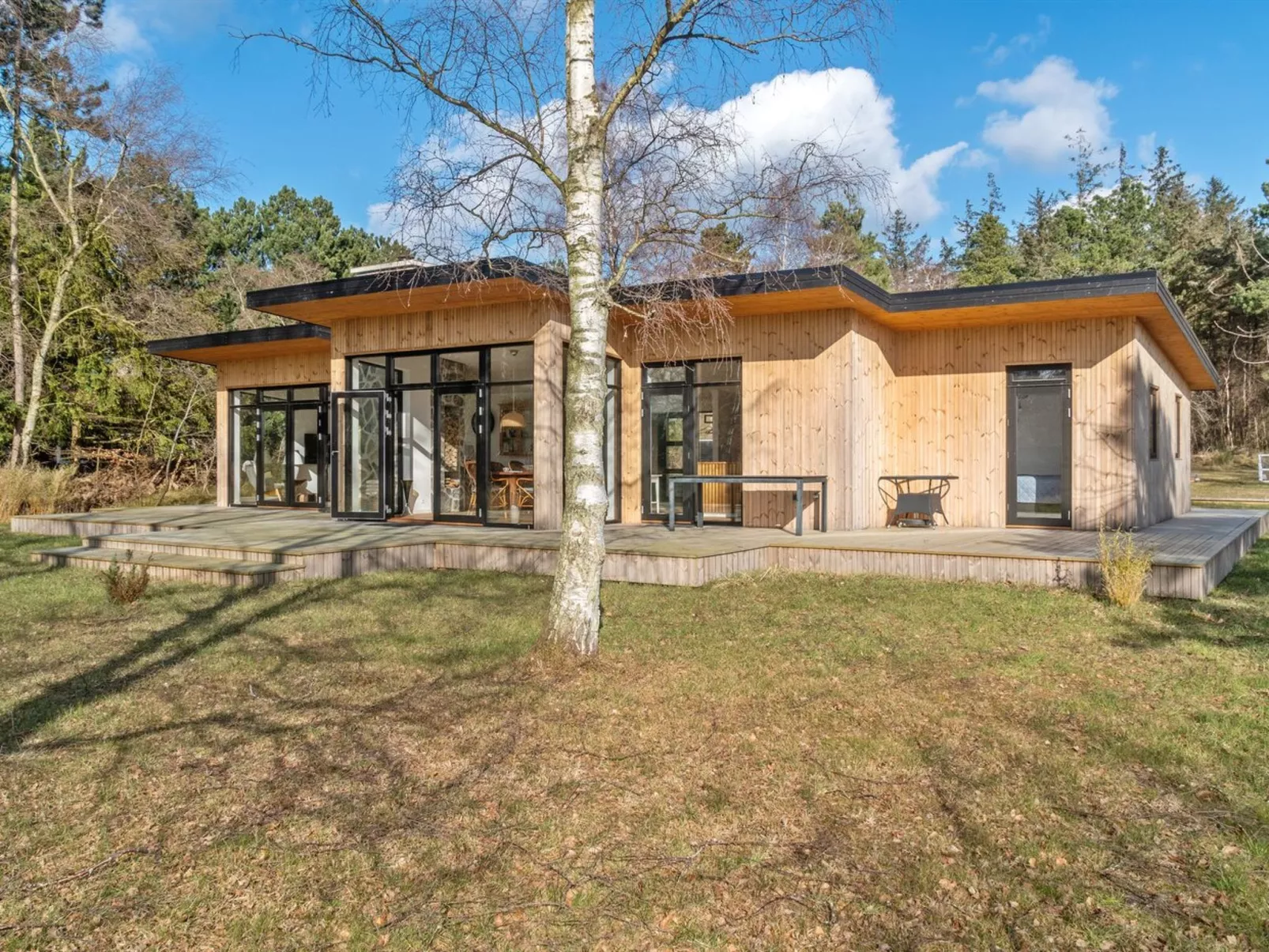 "Sune" - 175m from the sea-Buiten