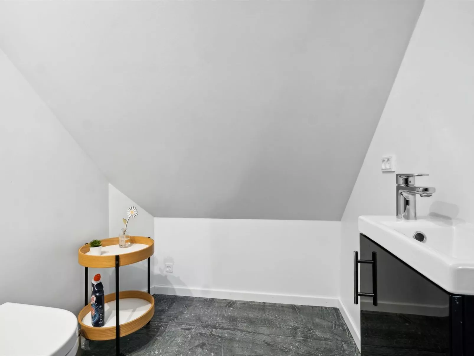 "Fridgerd" - 4.8km from the sea-Binnen