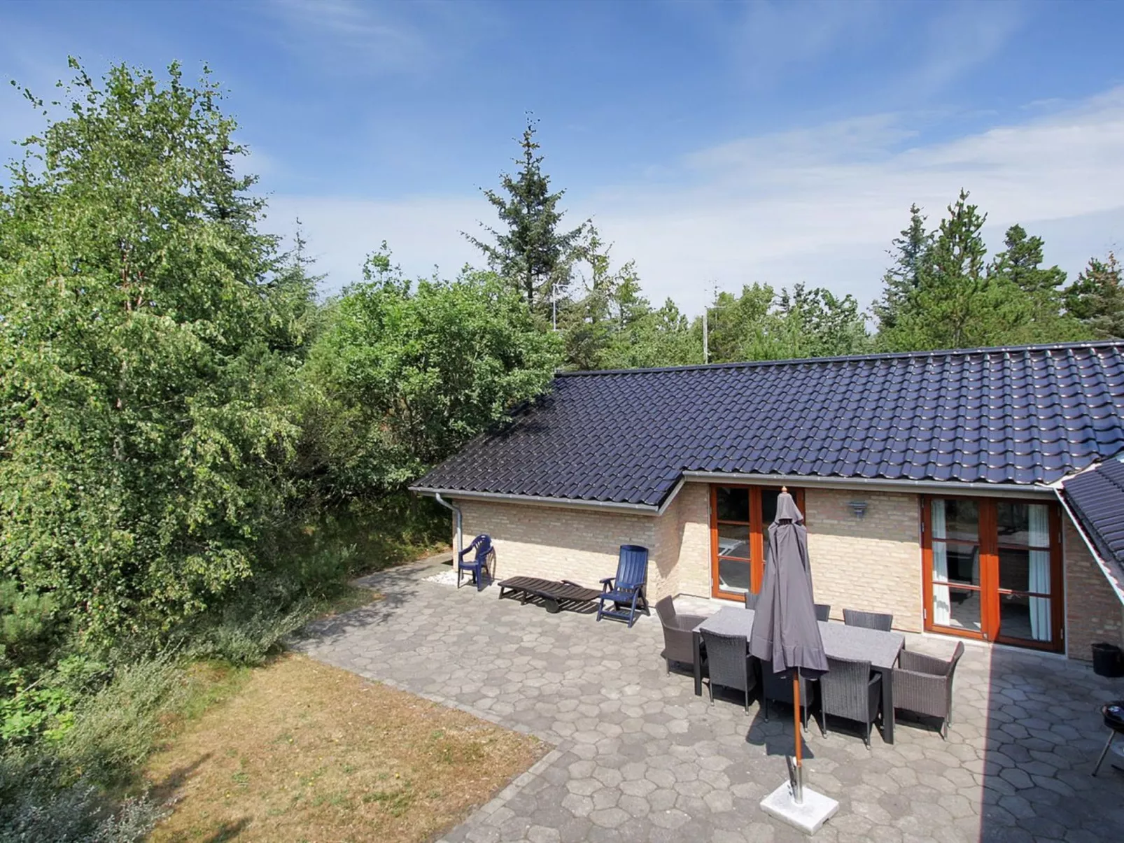 "Holmved" - 1.2km from the sea-Buiten