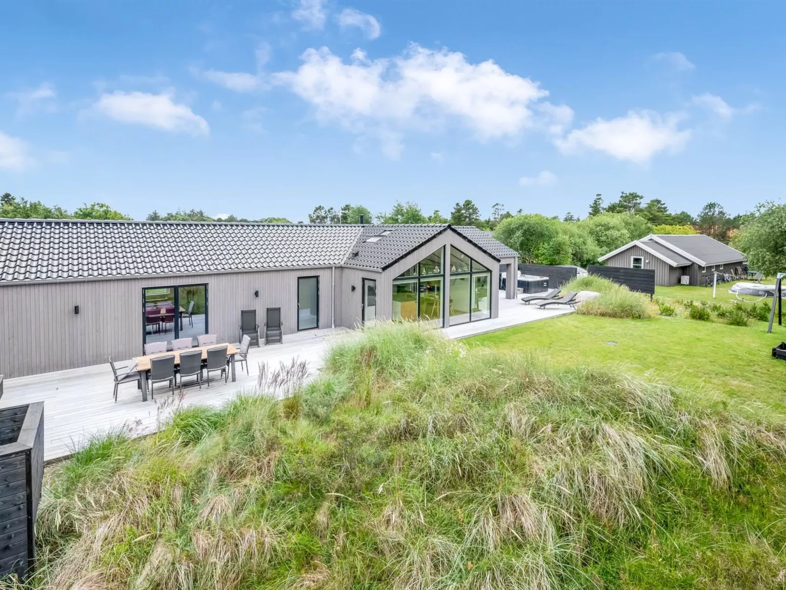 "Antonette" - 1.8km from the sea-Buiten