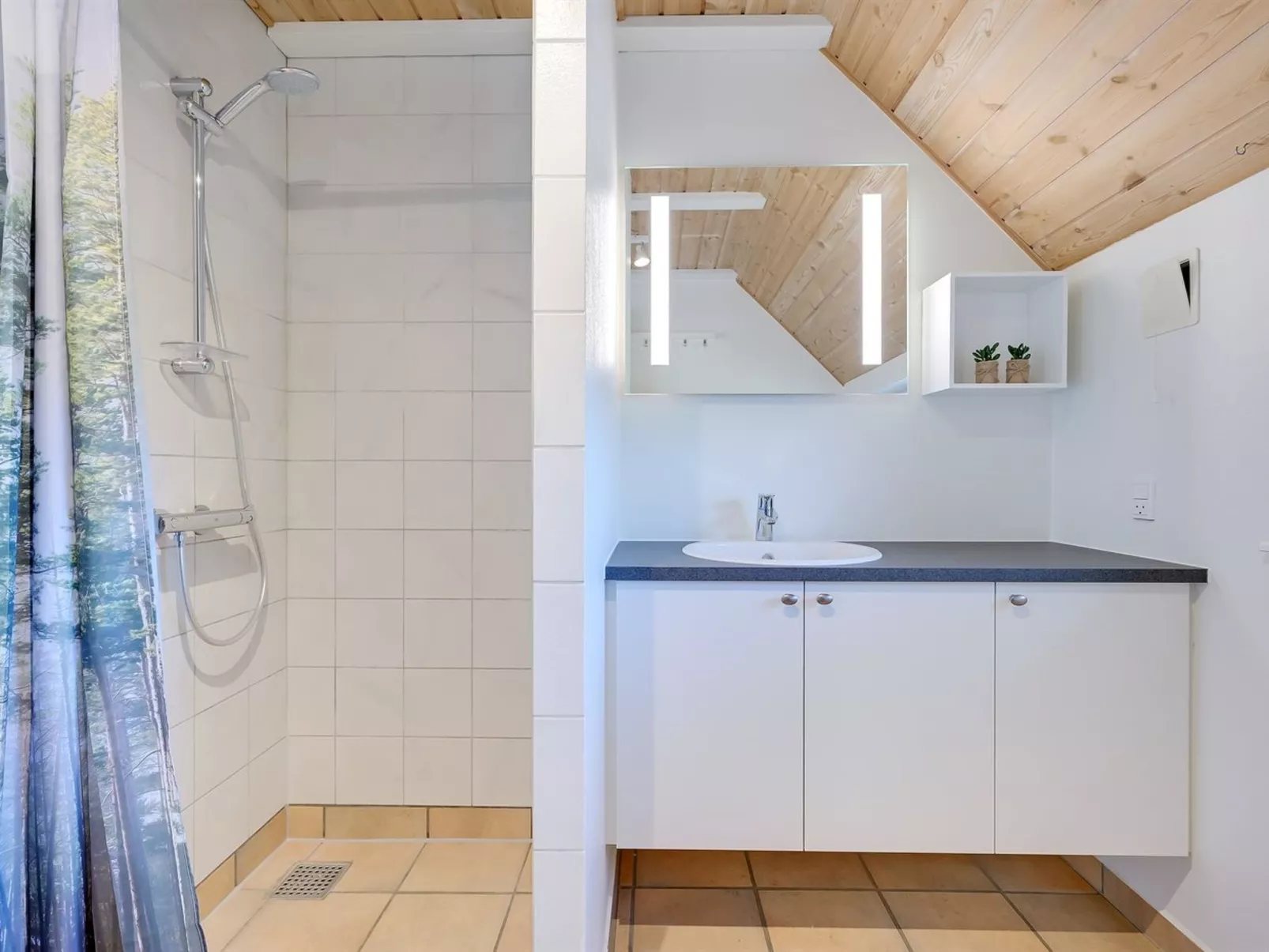 "Viana" - 100m from the sea-Binnen