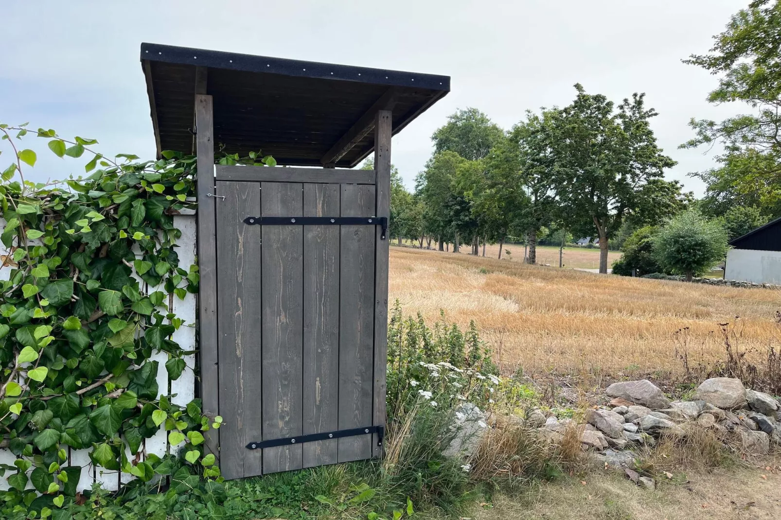 Houten huisje met rustieke charme-Buitenlucht