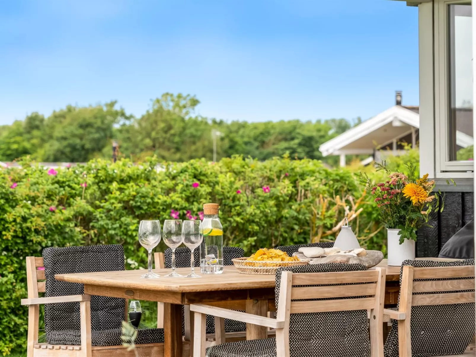 "Gedda" -  from the sea-Buiten