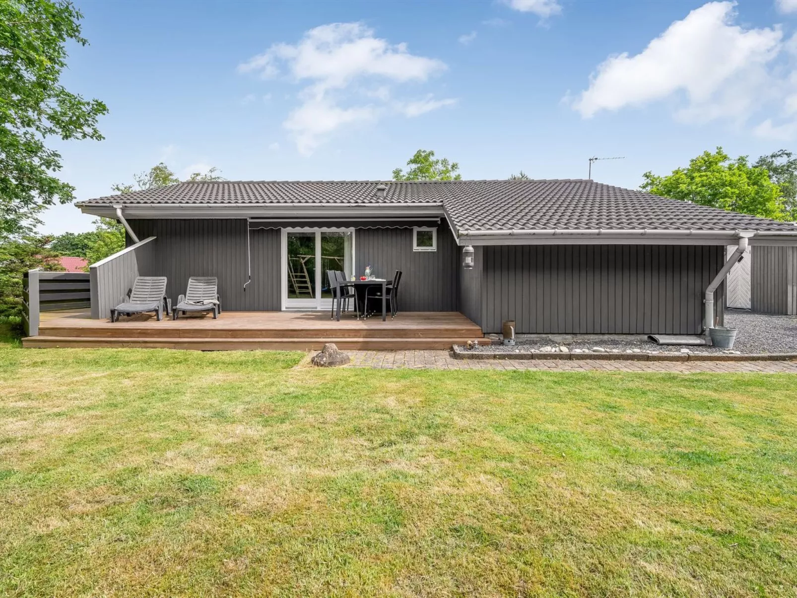 "Terkel" - 800m to the fjord-Buiten