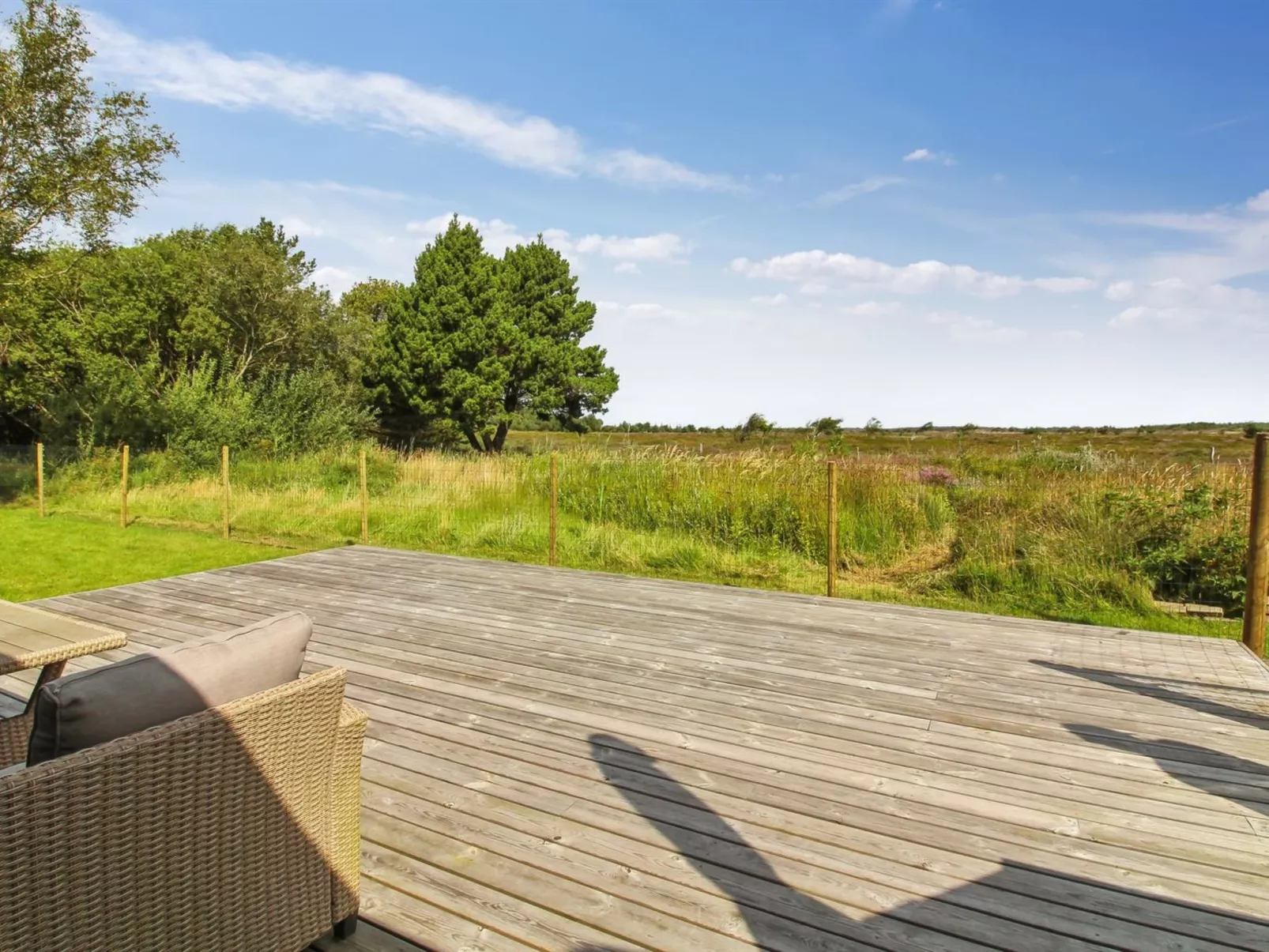 "Golubinka" - 2.5km from the sea-Buiten