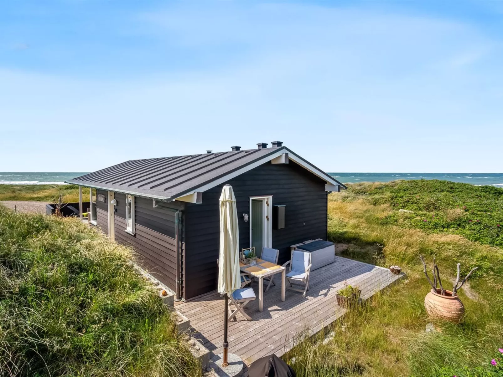 "Zina" - 50m from the sea-Buiten