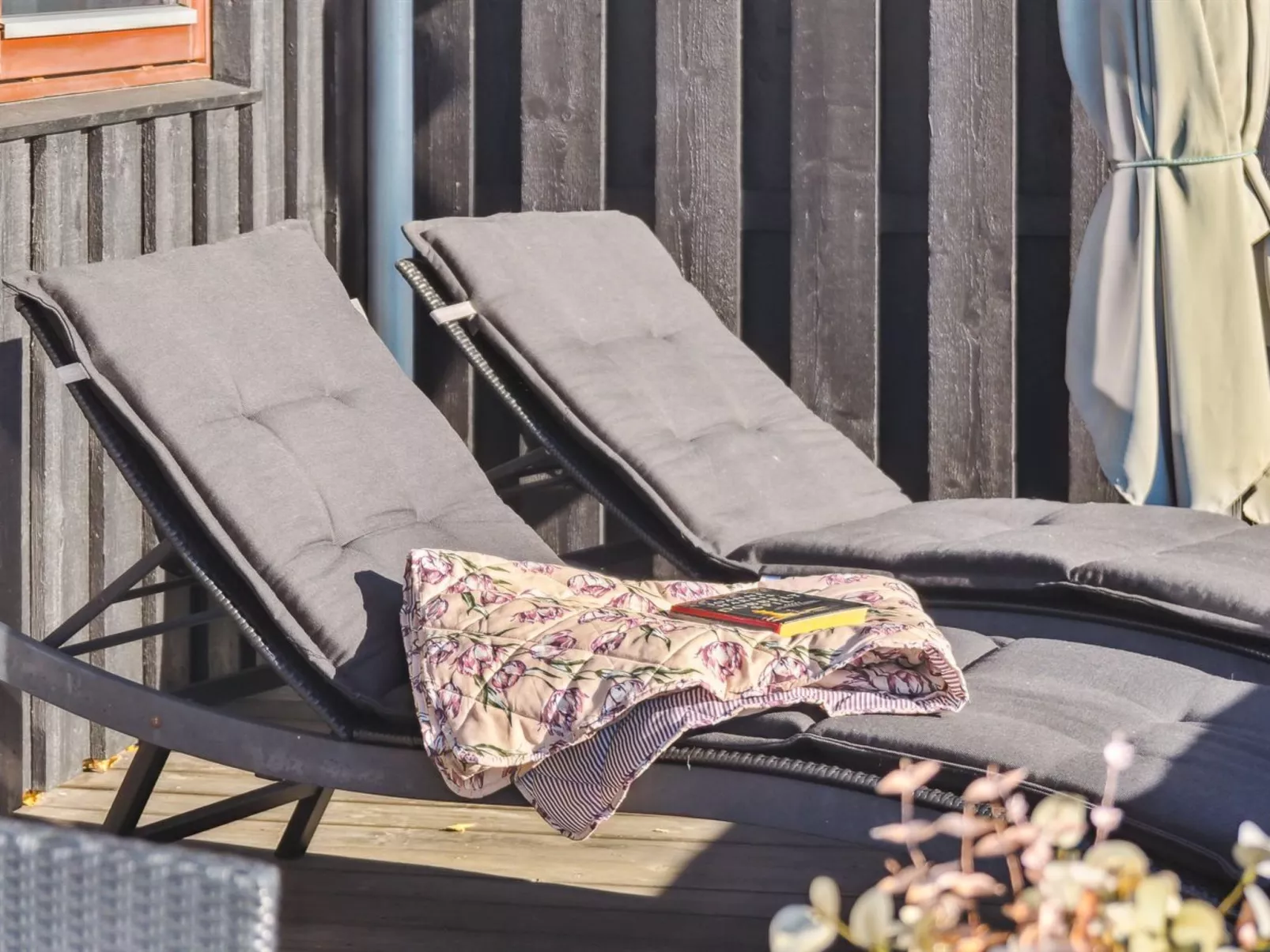 "Mariska" - 100m from the sea-Buiten