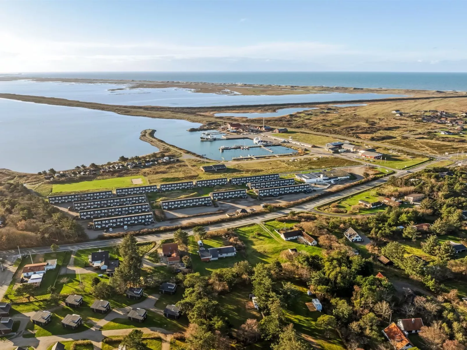 "Loic" - 400m to the fjord-Buiten