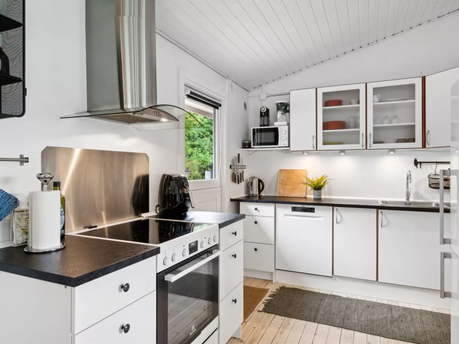 "Franke" - 2.1km to the fjord-Binnen