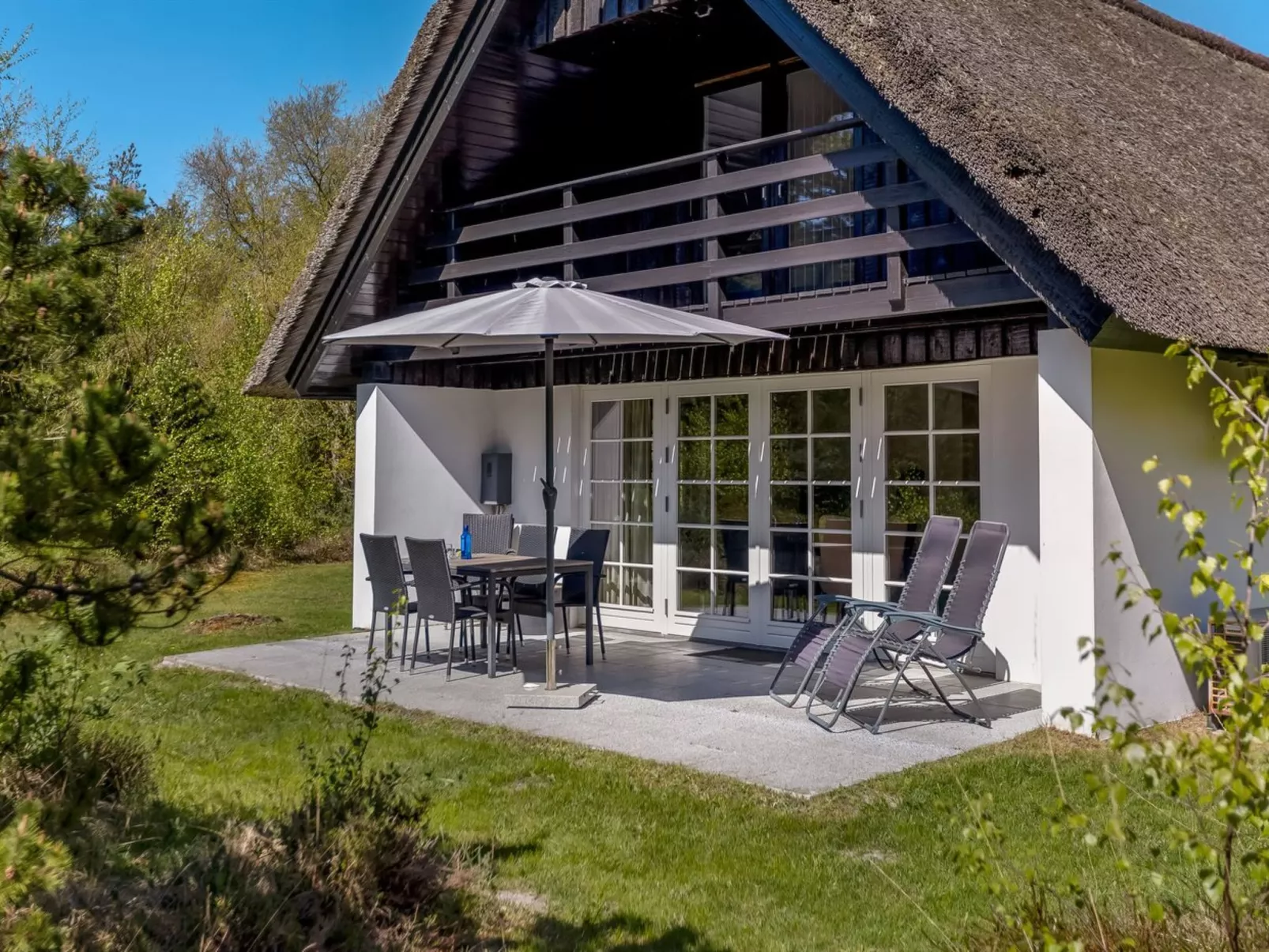 "Einari" - 1.2km from the sea-Buiten