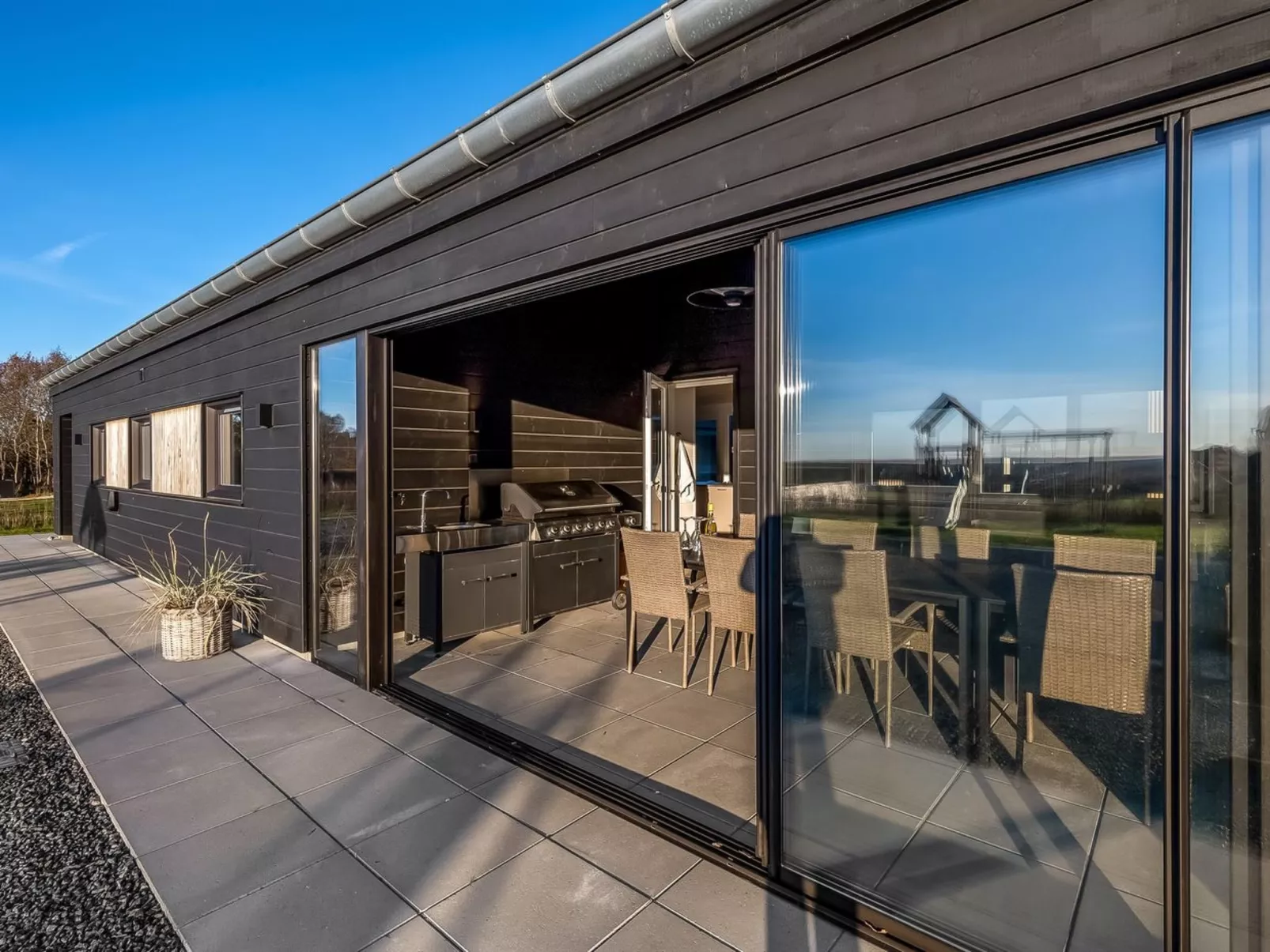 "Hana" - 800m from the sea-Buiten