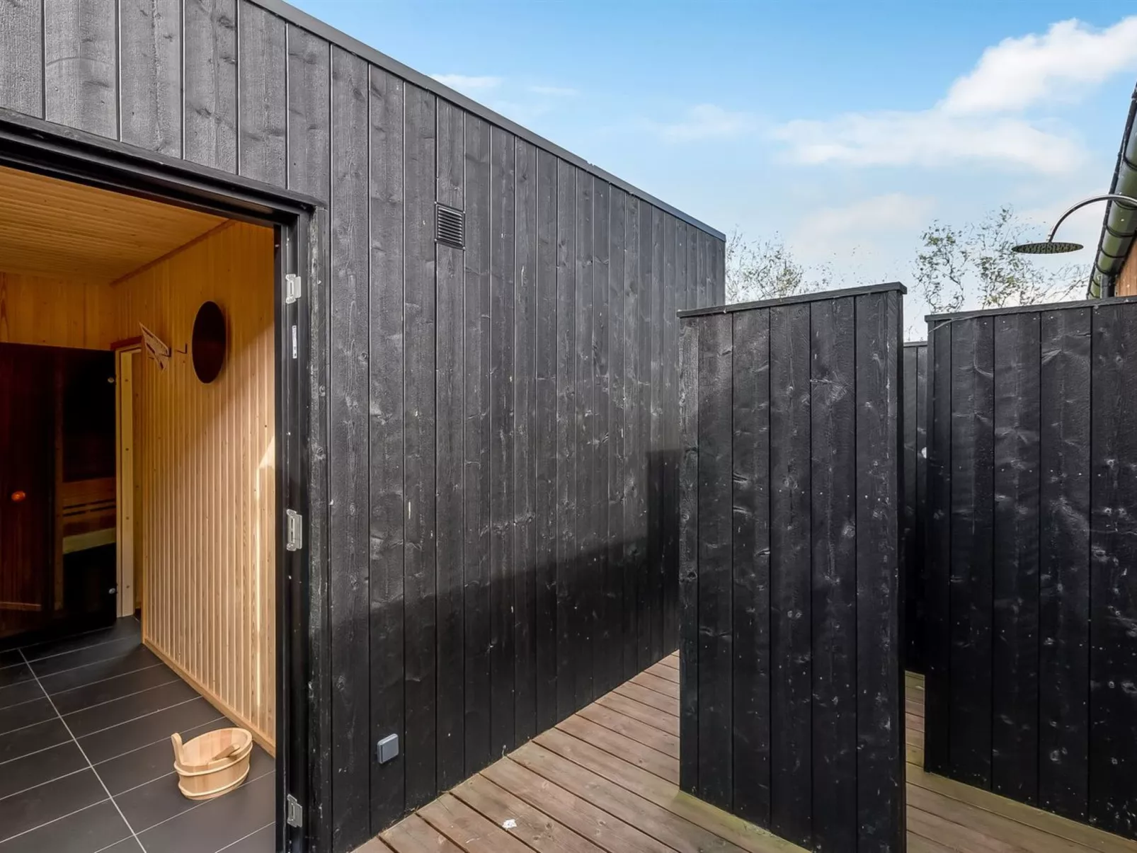 "Willi" - 600m from the sea-Buiten