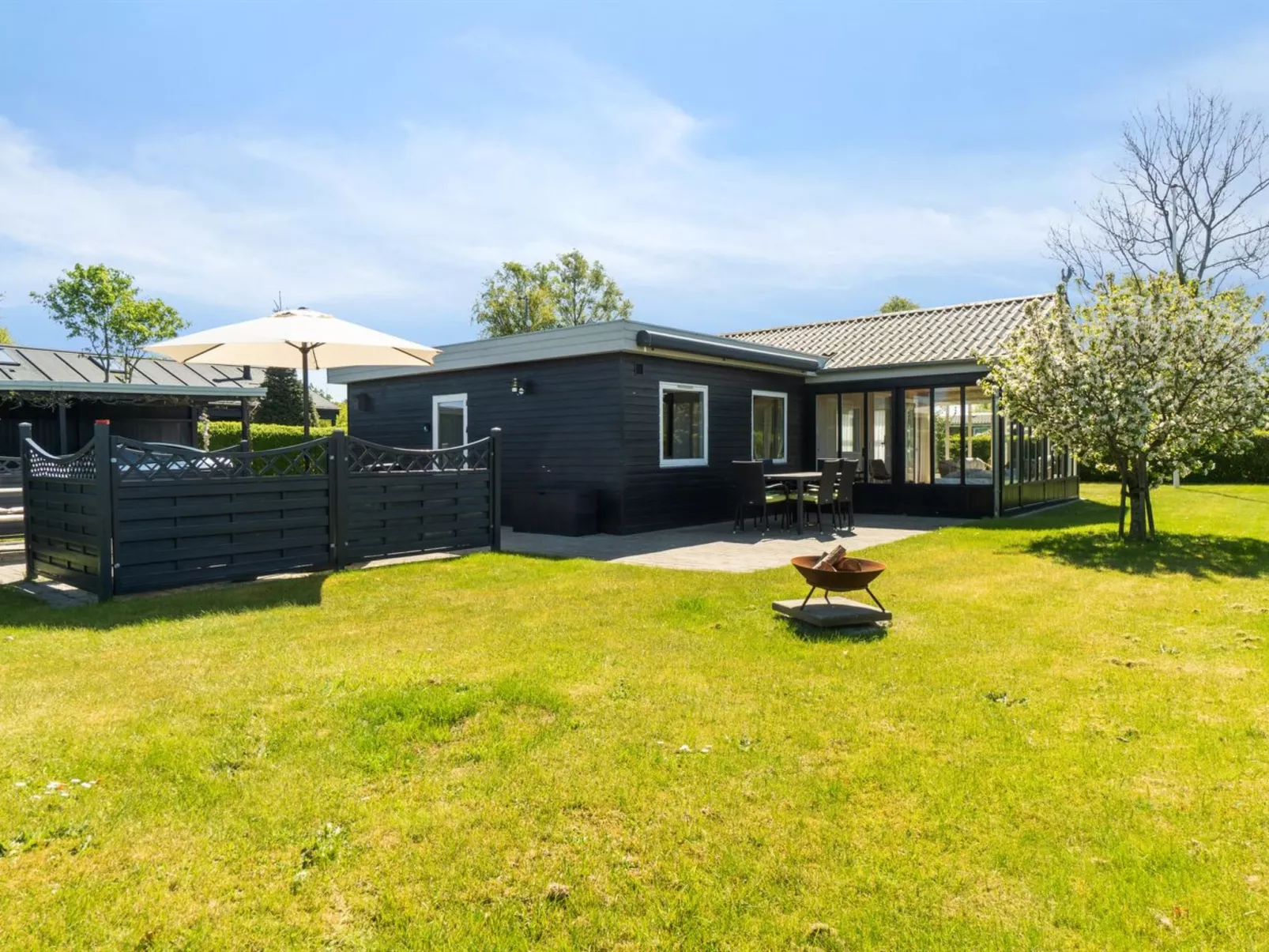 "Nantje" - 300m from the sea-Buiten