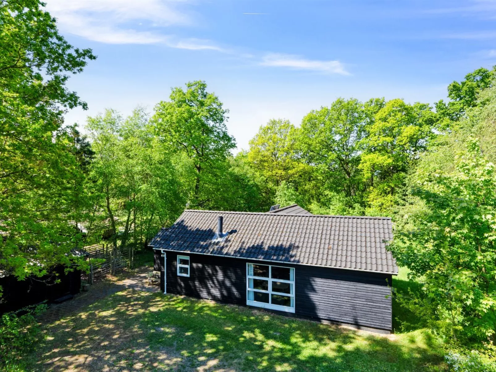 "Tomine" -  from the sea-Buiten