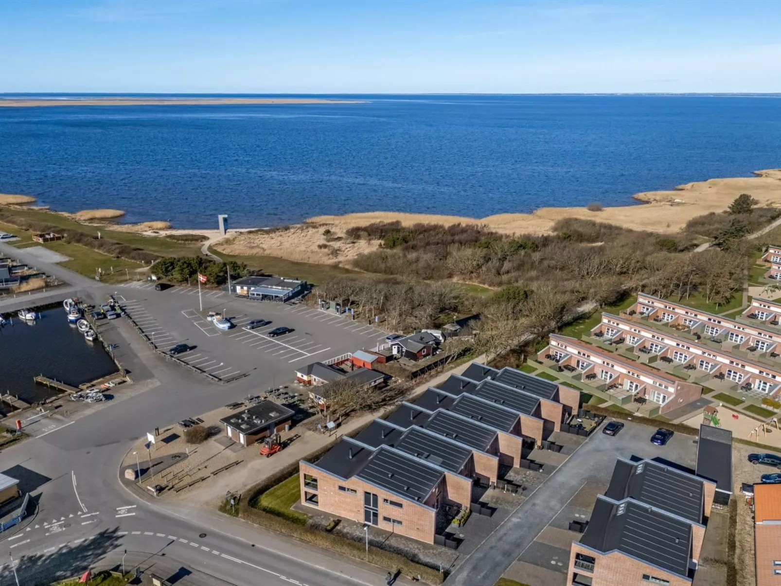 "Gustav" - 100m to the fjord-Buiten