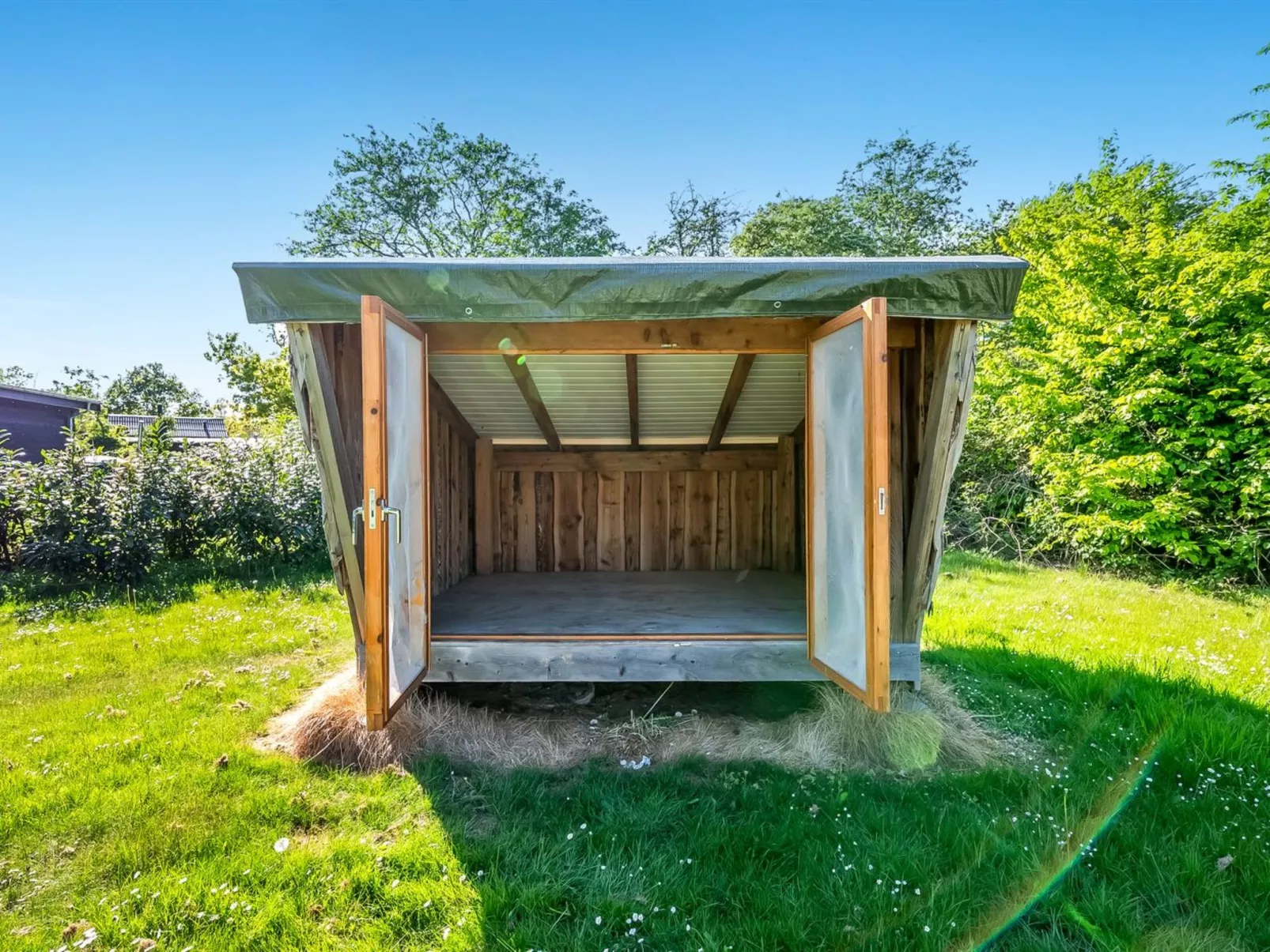 "Erlinda" - 300m from the sea-Buiten