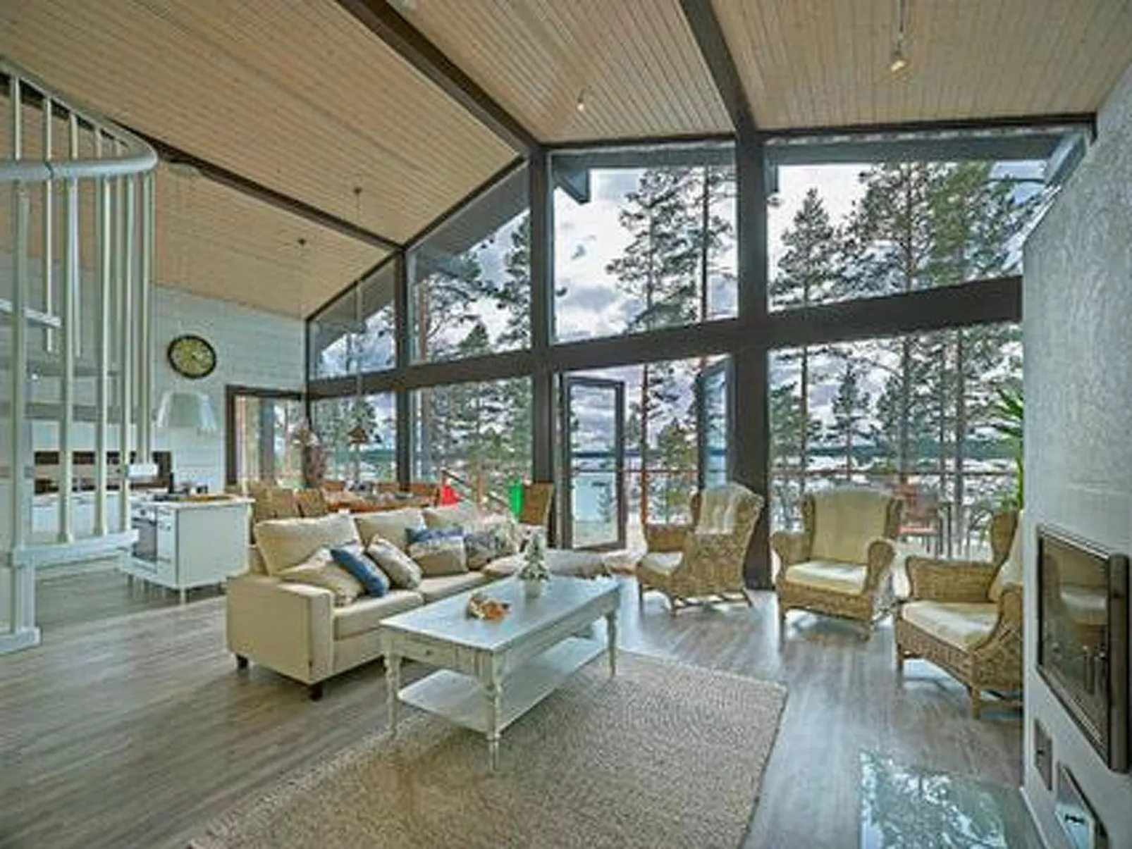 Villa miestamo-Binnen