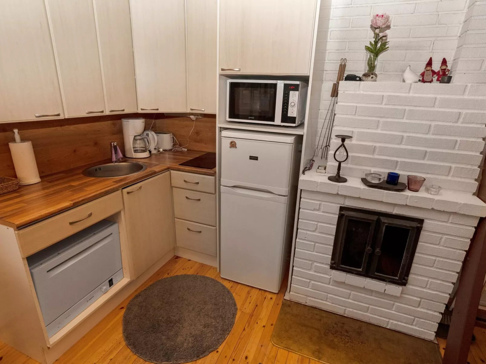 Kaukosaaren ahonrinne-Binnen