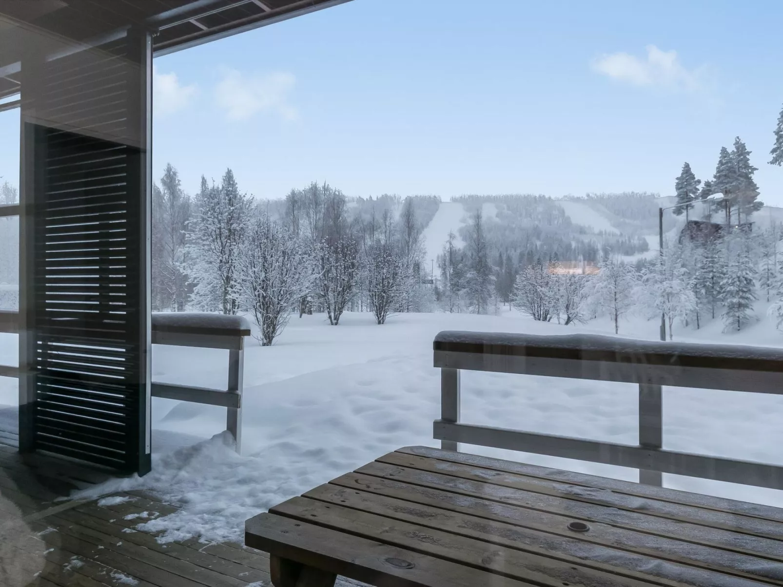 Skivillas paljakka 8. (3mh)-Binnen