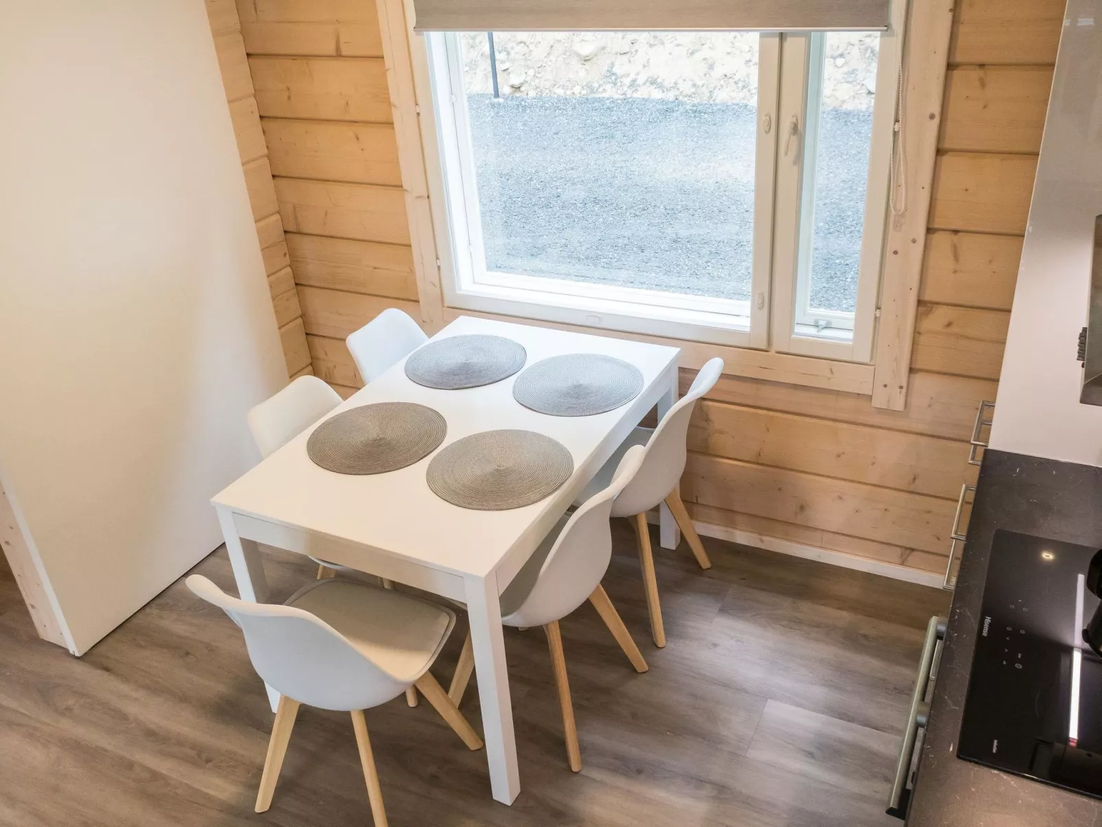 Kolin kangastus metsätähti 2-Binnen