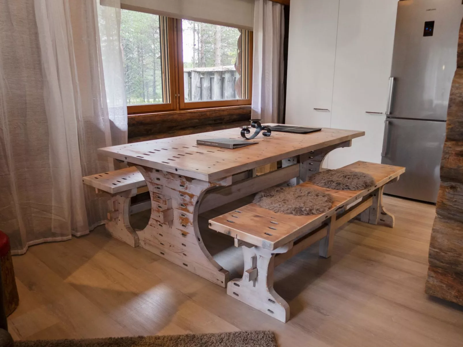 Agenttimajat 1-Binnen